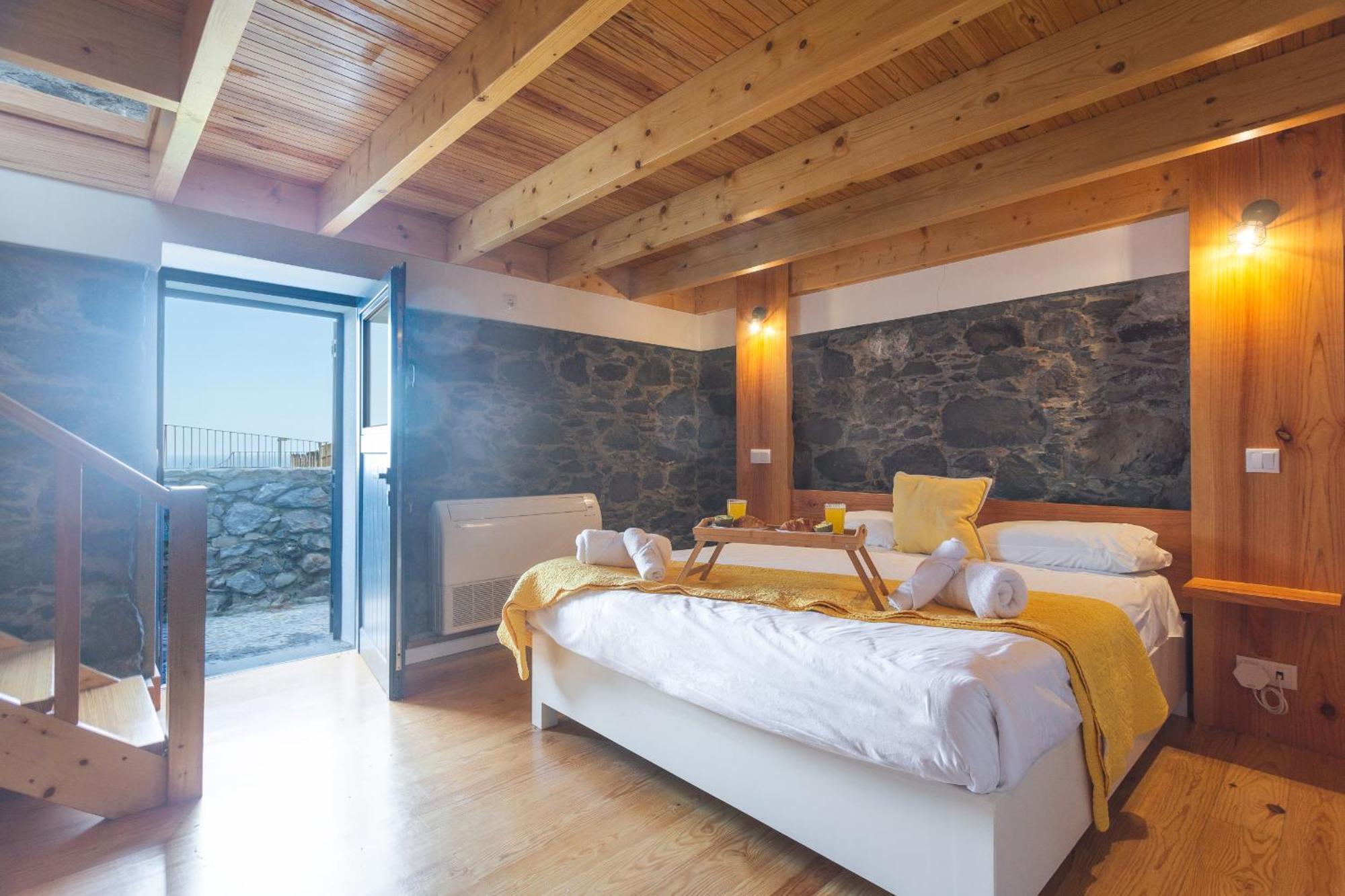 Casa Das Escaleiras By Atlantic Holiday بورتو مونيز المظهر الخارجي الصورة