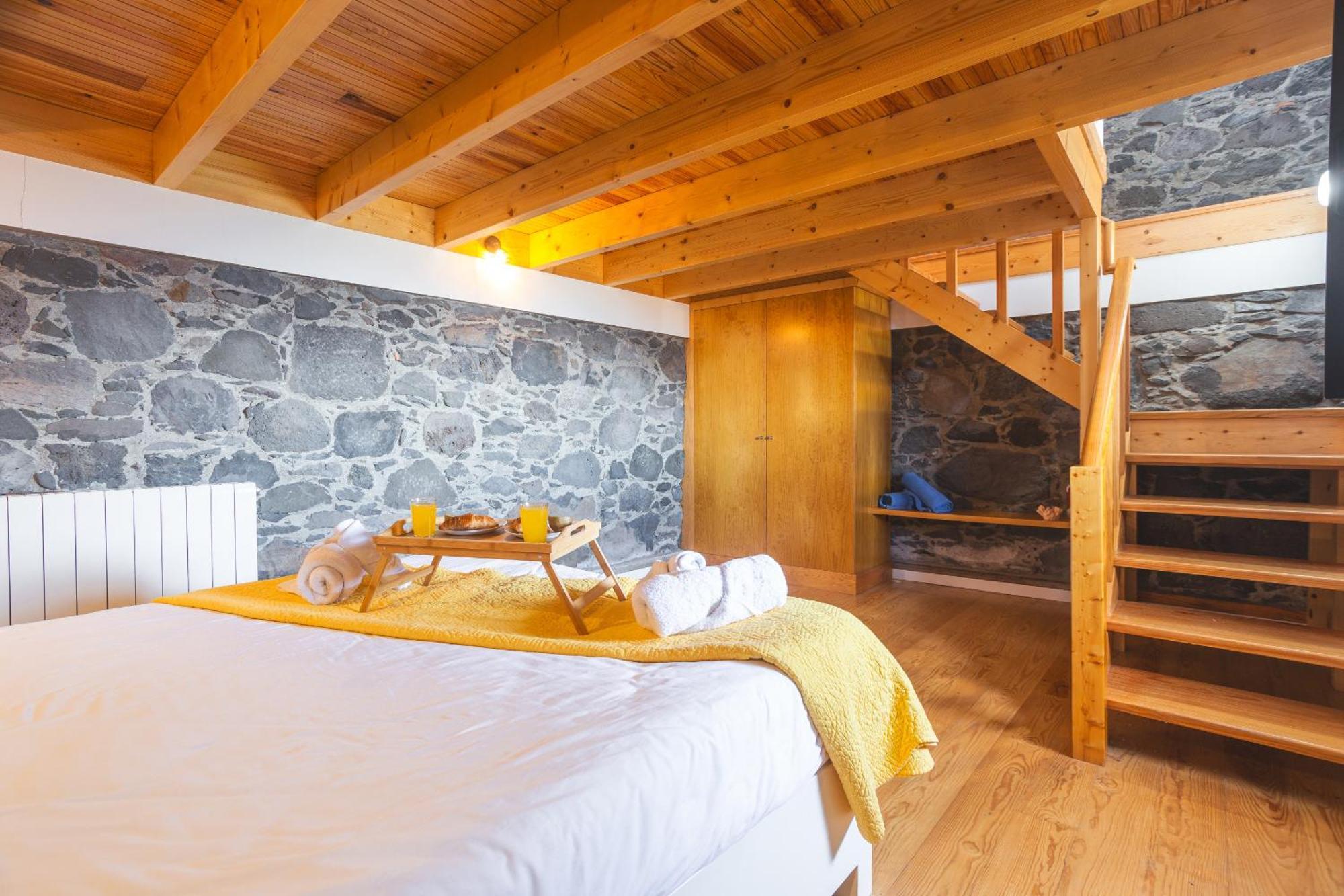 Casa Das Escaleiras By Atlantic Holiday بورتو مونيز المظهر الخارجي الصورة