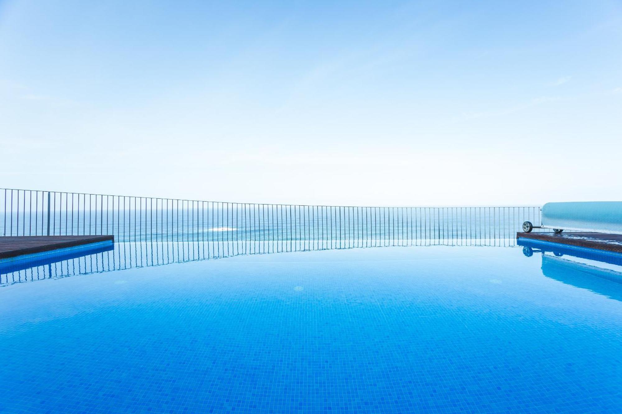 Casa Das Escaleiras By Atlantic Holiday بورتو مونيز المظهر الخارجي الصورة