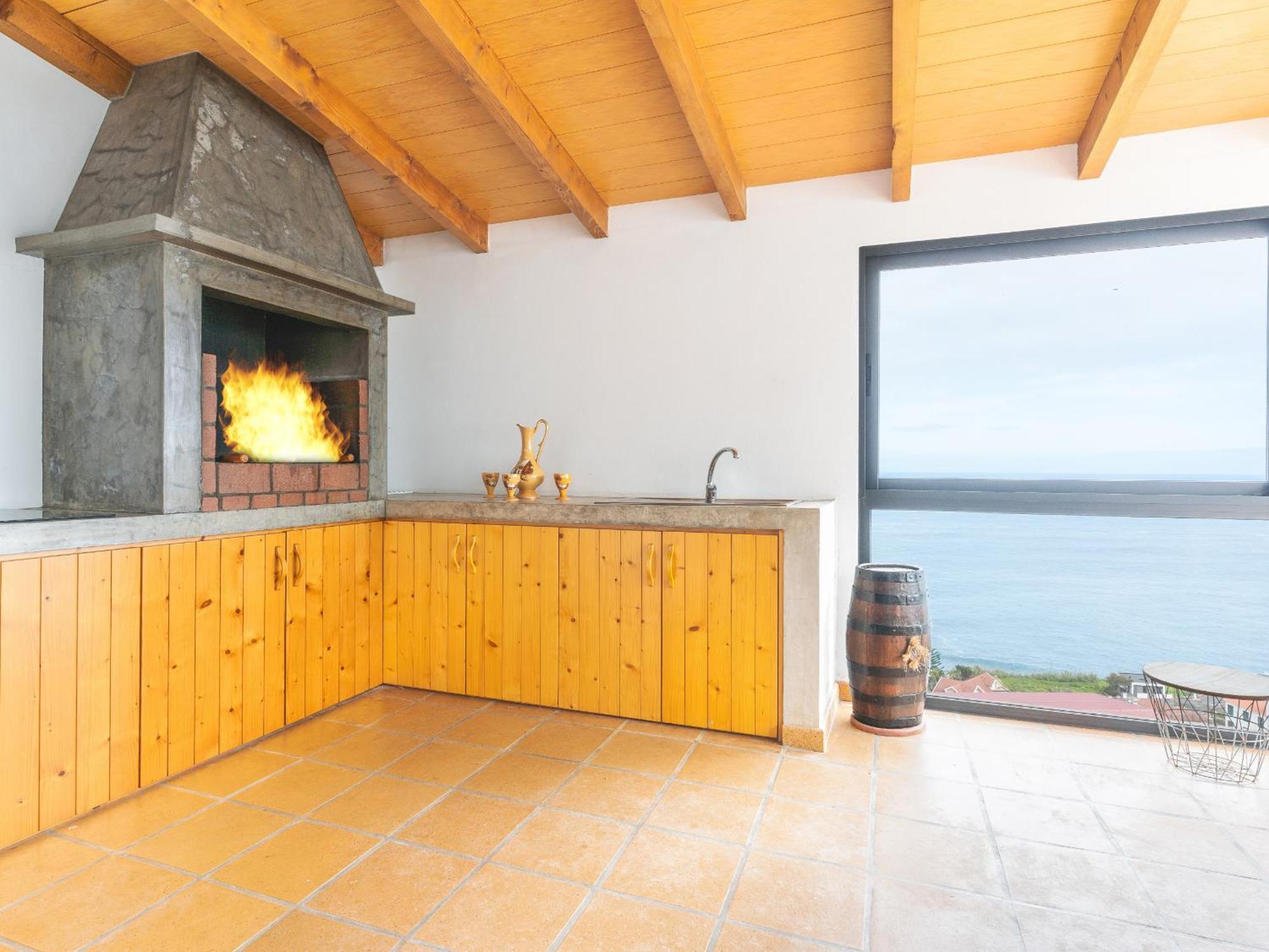 Casa Das Escaleiras By Atlantic Holiday بورتو مونيز المظهر الخارجي الصورة